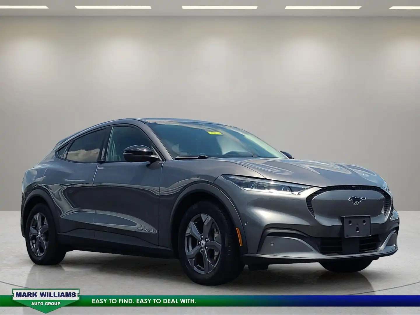 2023 Ford Mustang-Mach-e Select's photo
