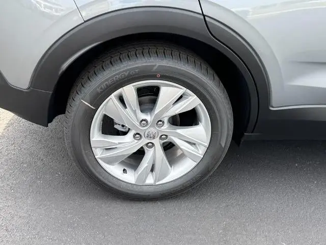 2026 Buick Encore GX Preferred photo 4
