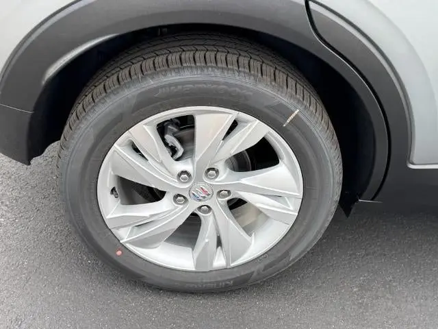 2026 Buick Encore GX Preferred AWD photo 4