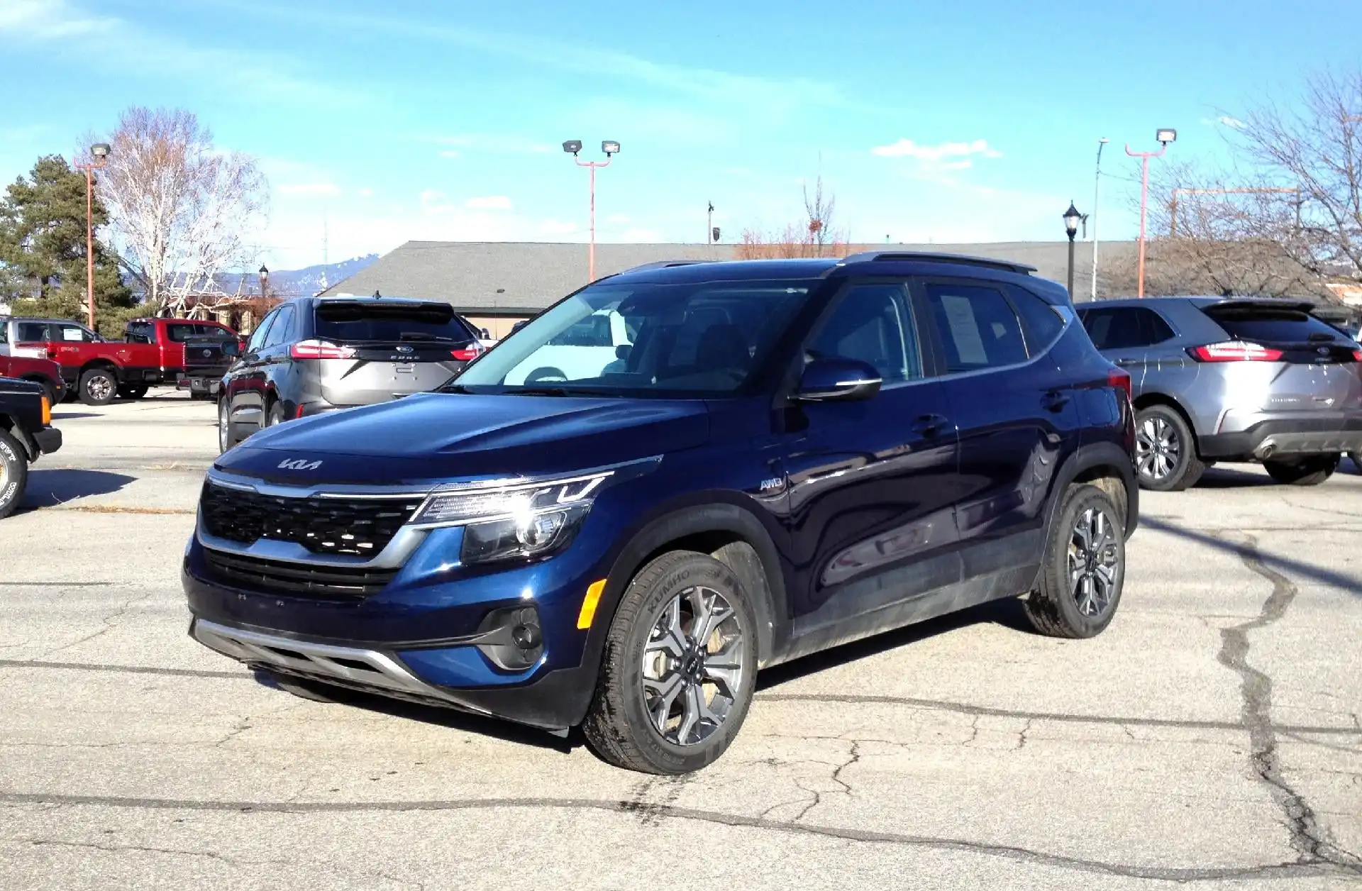 2023 Kia Seltos 2.0 EX AWD's photo