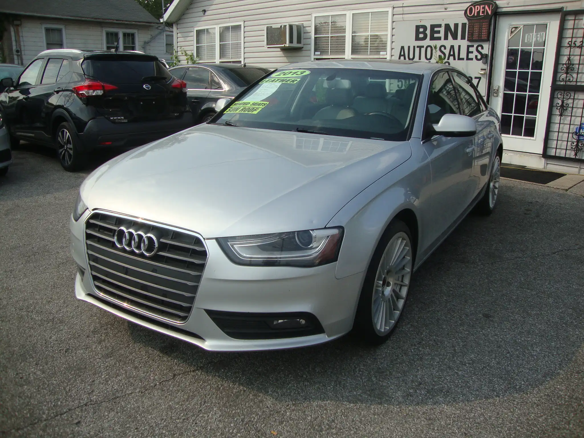 2013 Audi A4 2.0T quattro tiptronic Premium's photo