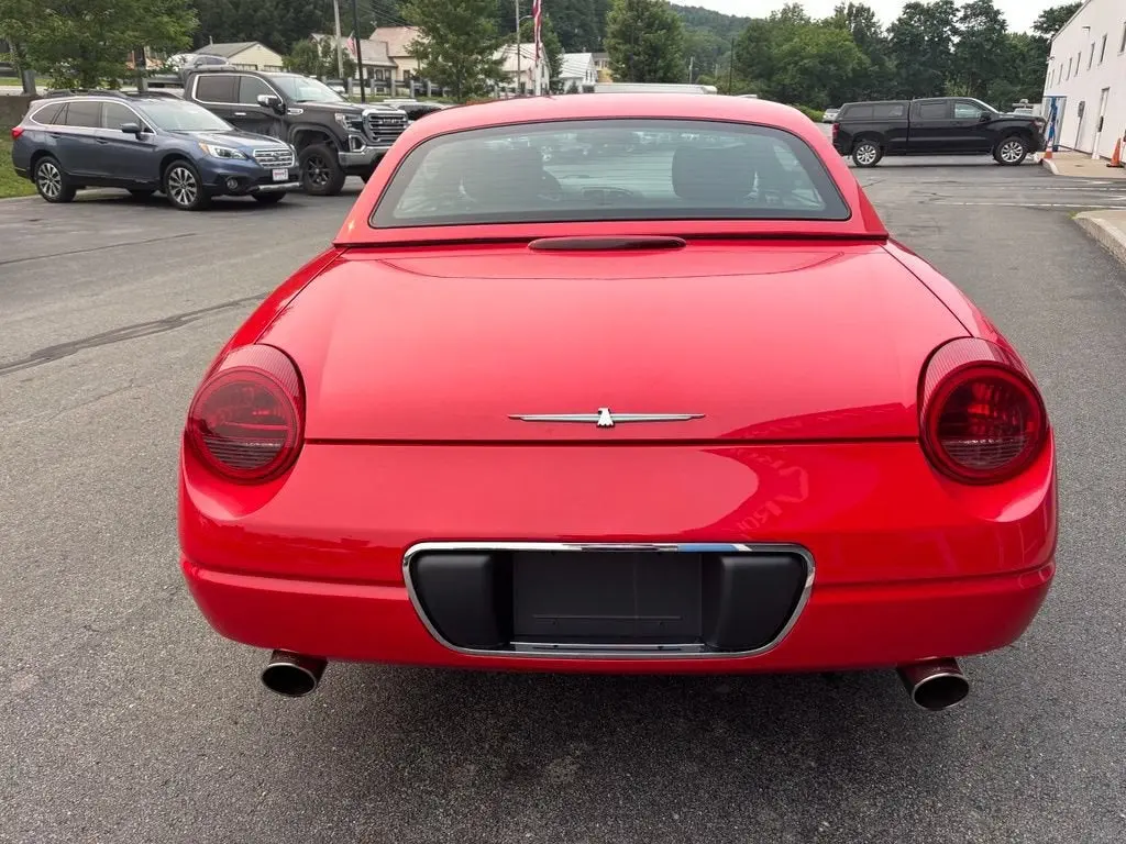 2005 Ford Thunderbird Deluxe photo 4