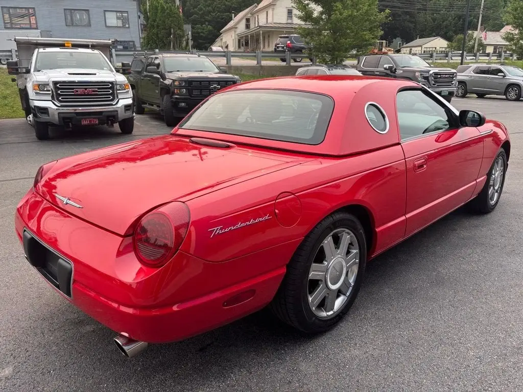 2005 Ford Thunderbird Deluxe photo 5