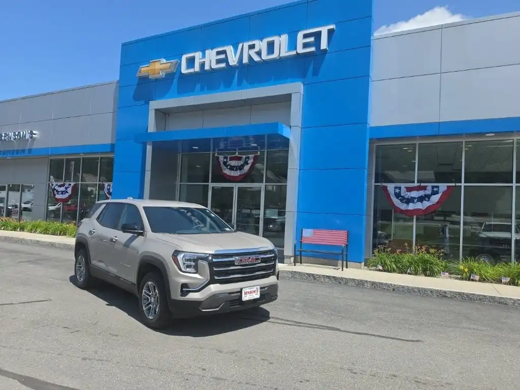2025 GMC Terrain Elevation AWD's photo