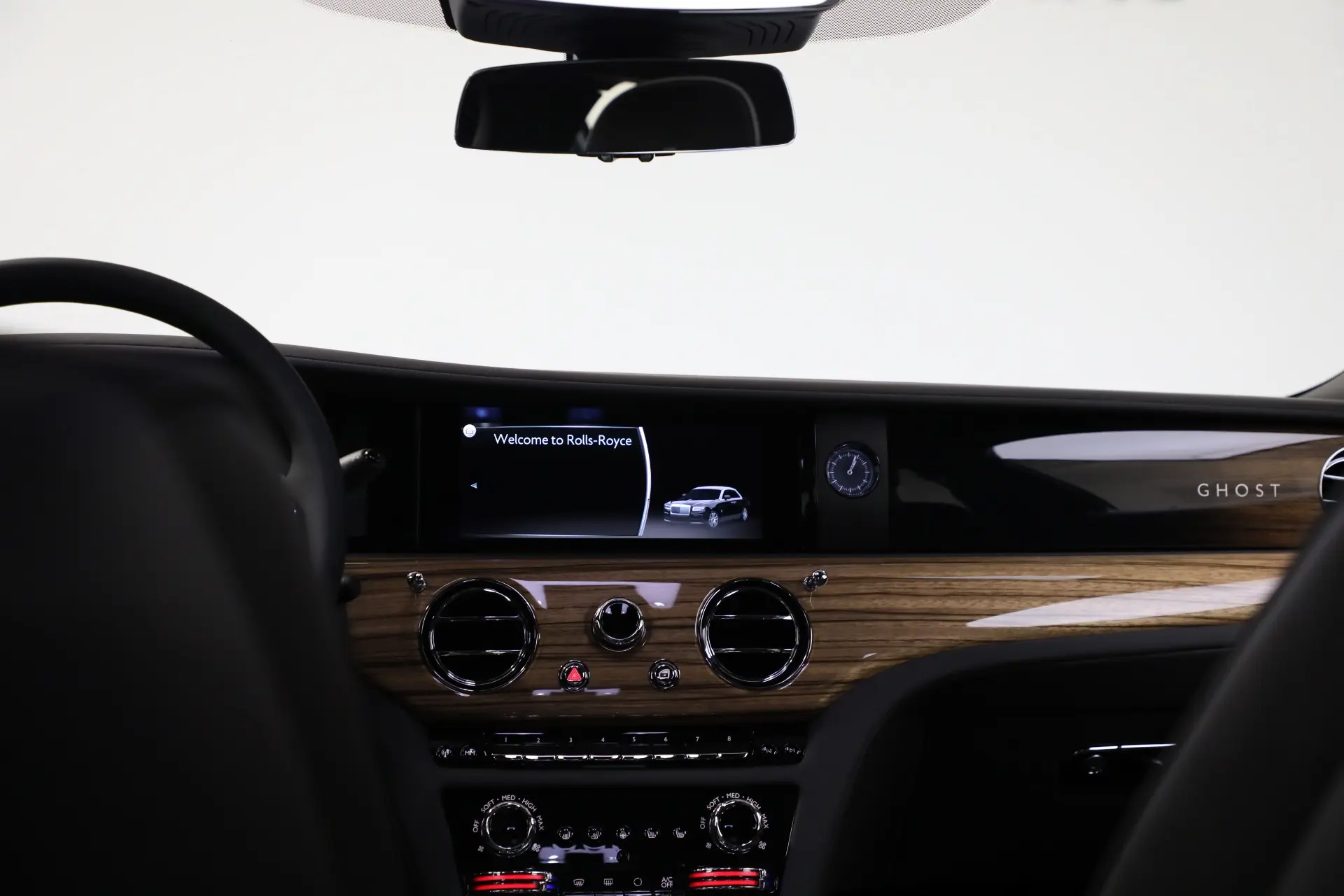 2024 Rolls-Royce Ghost Ghost photo 4