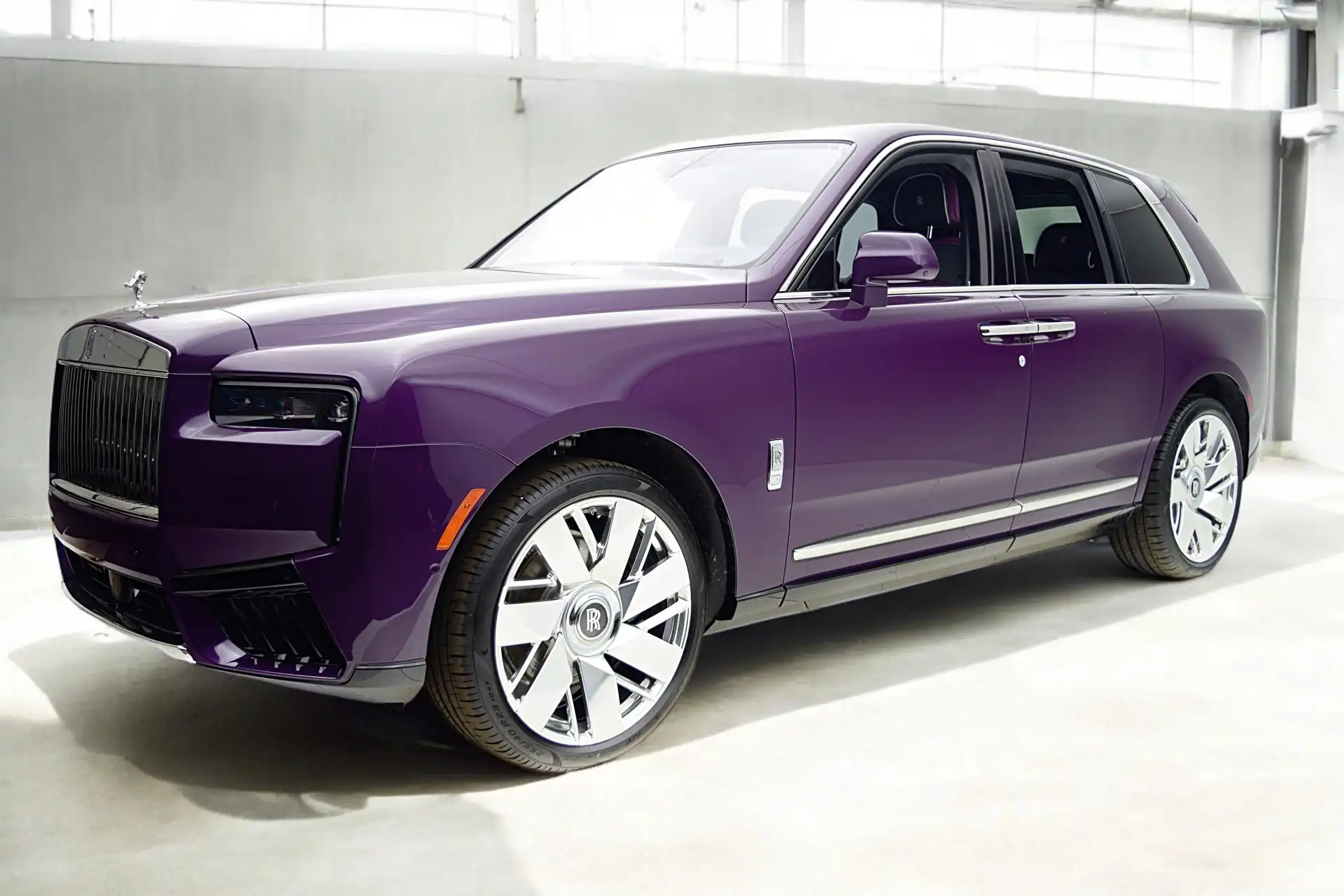 2025 Rolls-Royce Cullinan Base's photo