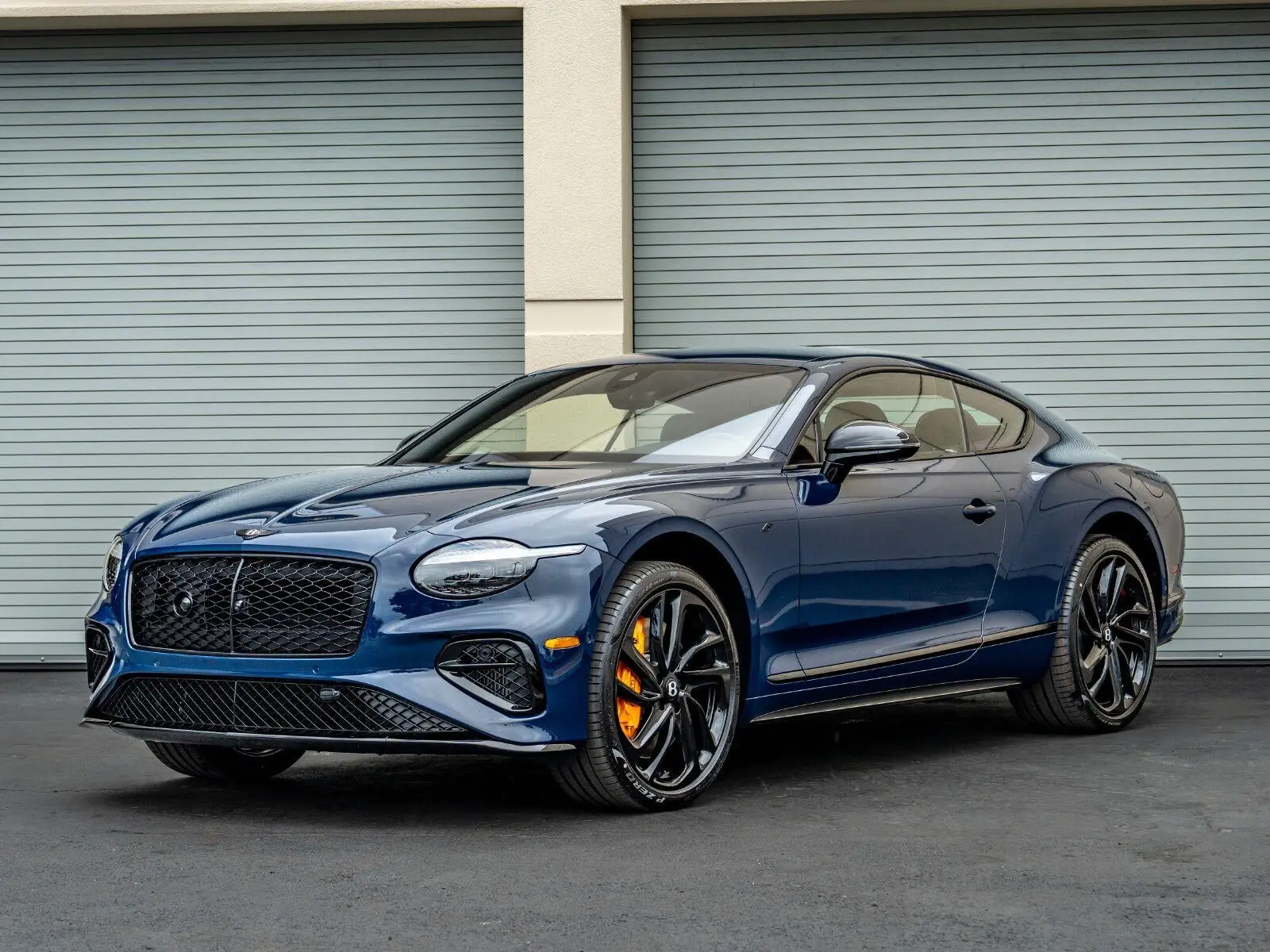 2026 Bentley Continental GT Base photo 3