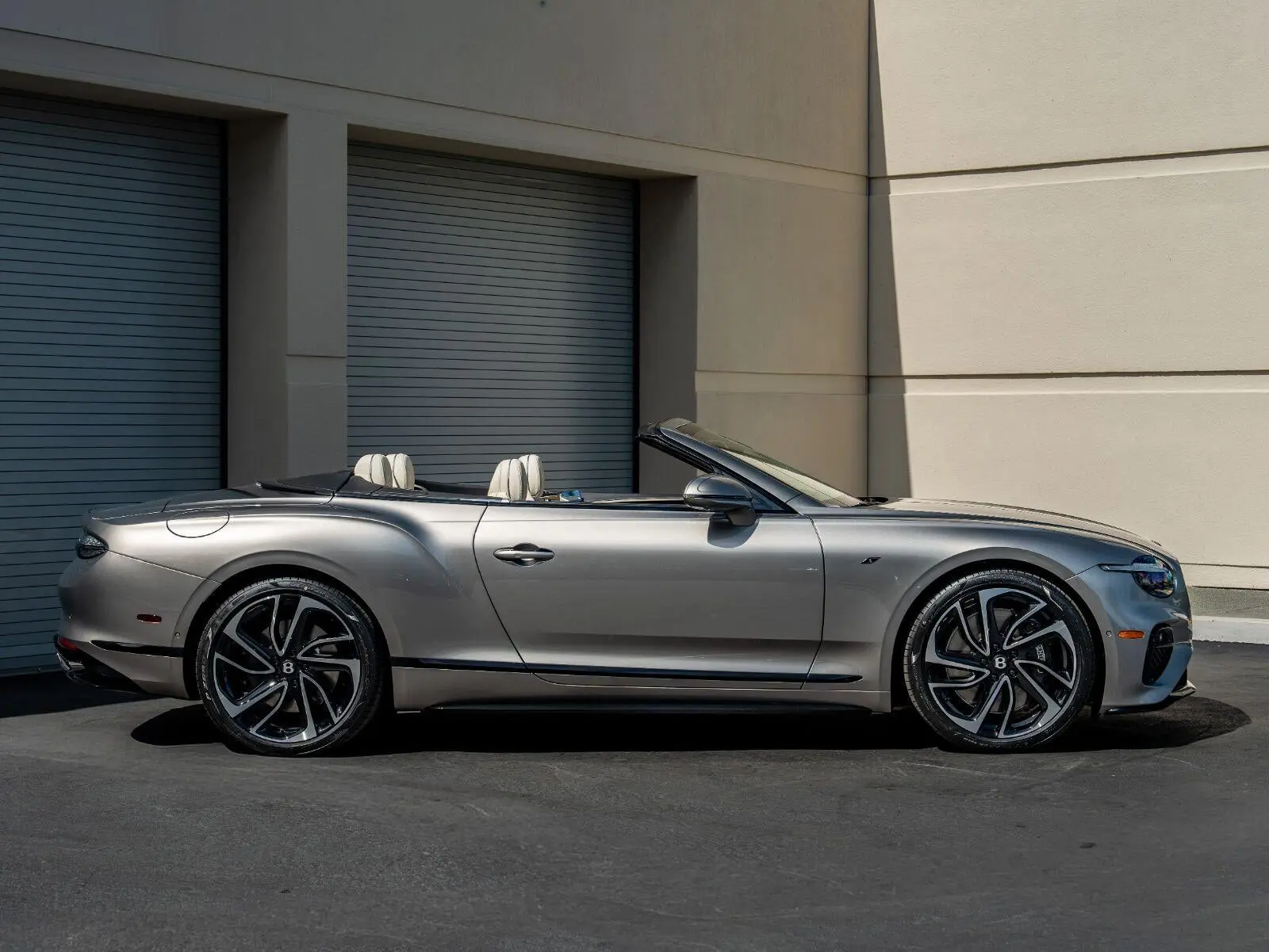 2026 Bentley Continental GT Base photo 4