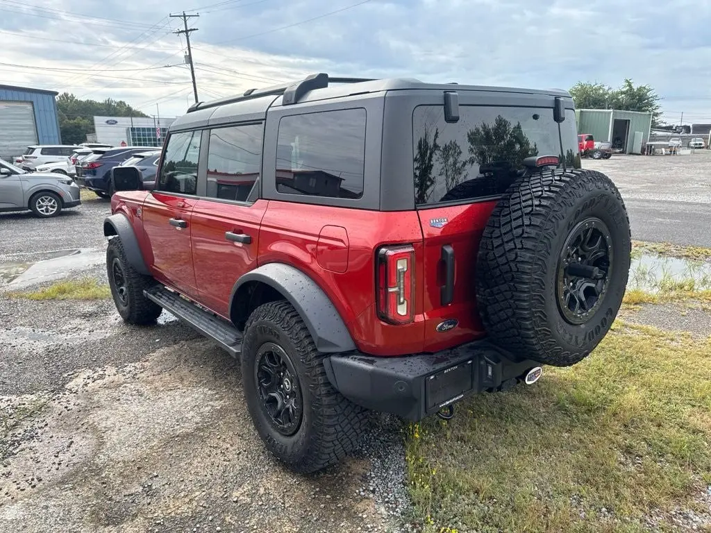 2023 Ford Bronco Wildtrak 4WD photo 4