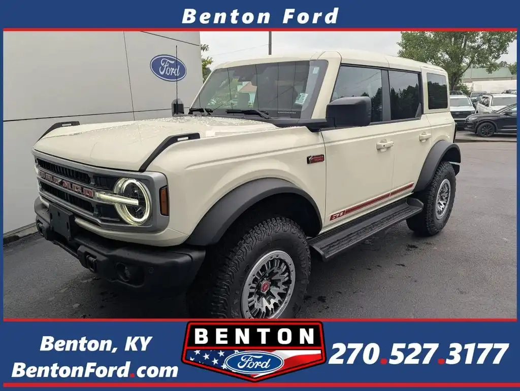 2026 Ford Bronco Outer Banks 4x4's photo