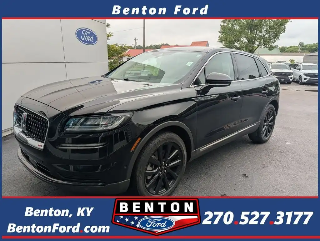 2023 Lincoln Nautilus Reserve AWD's photo