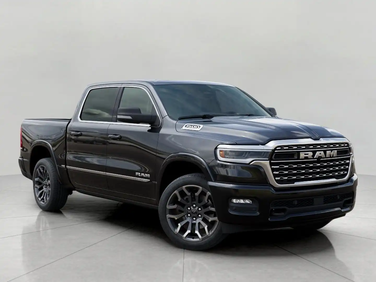 2027 RAM 1500 Limited 4WD Crew Cab 5'7's photo