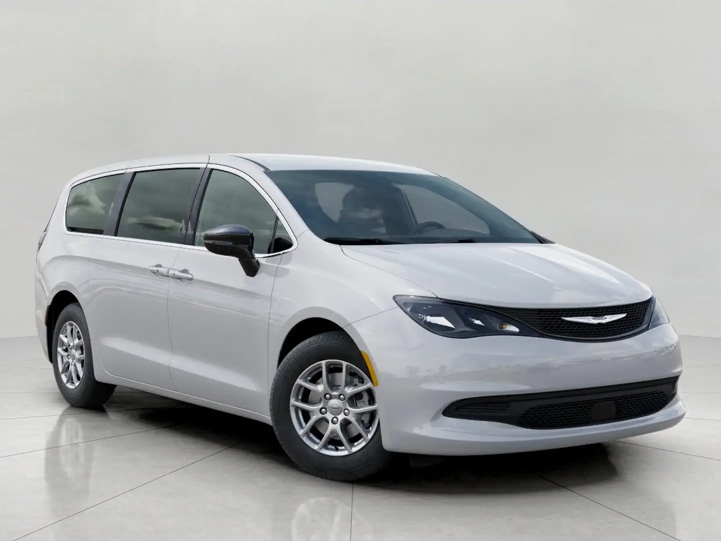 2026 Chrysler Voyager LX's photo