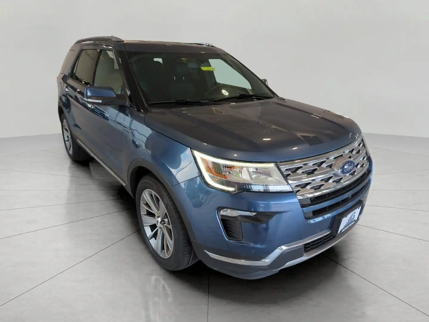 2018 Ford Explorer Limited FWD's photo