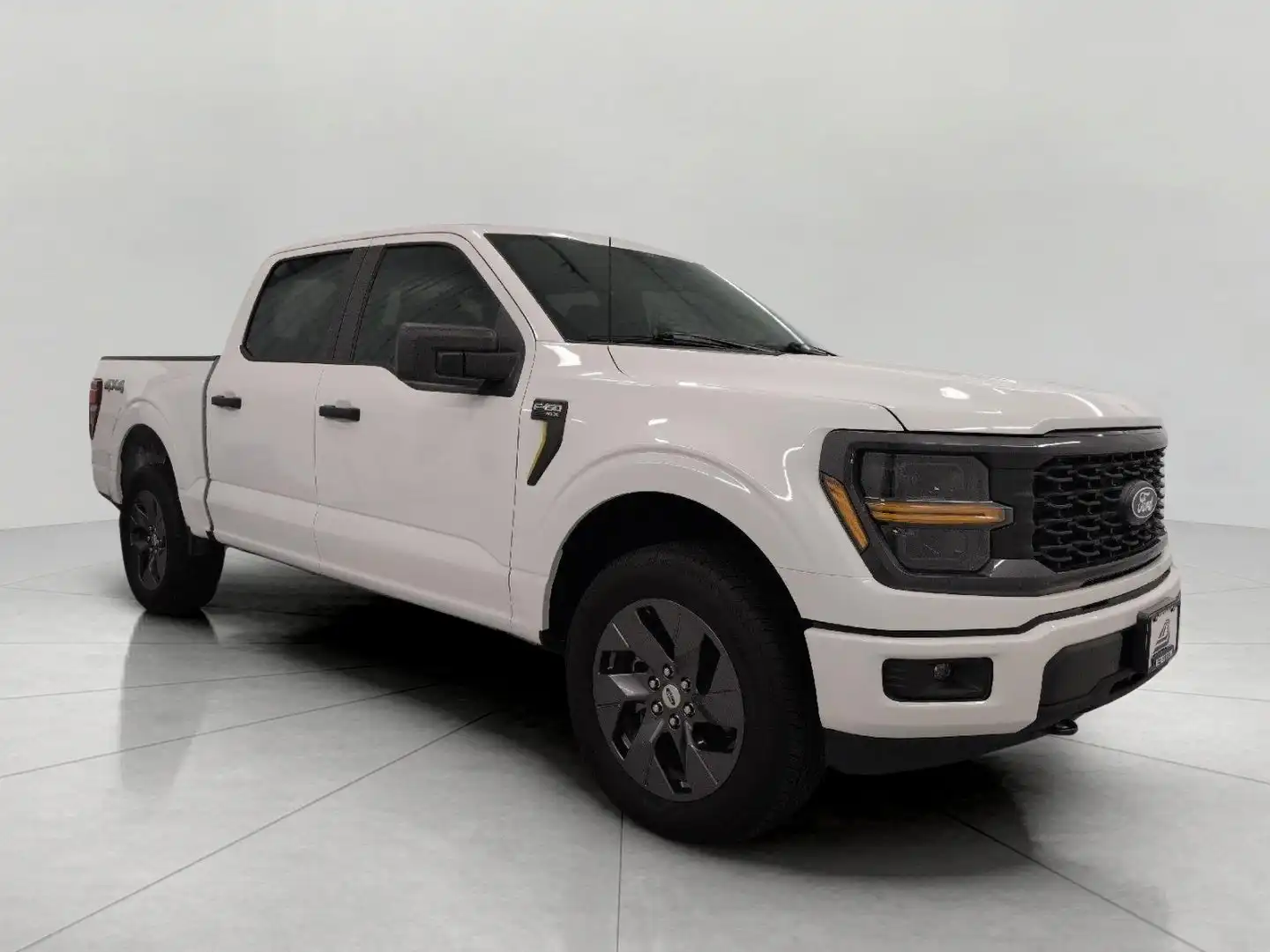 2025 Ford F-150 STX 4WD SuperCrew 5-1/2' Box's photo
