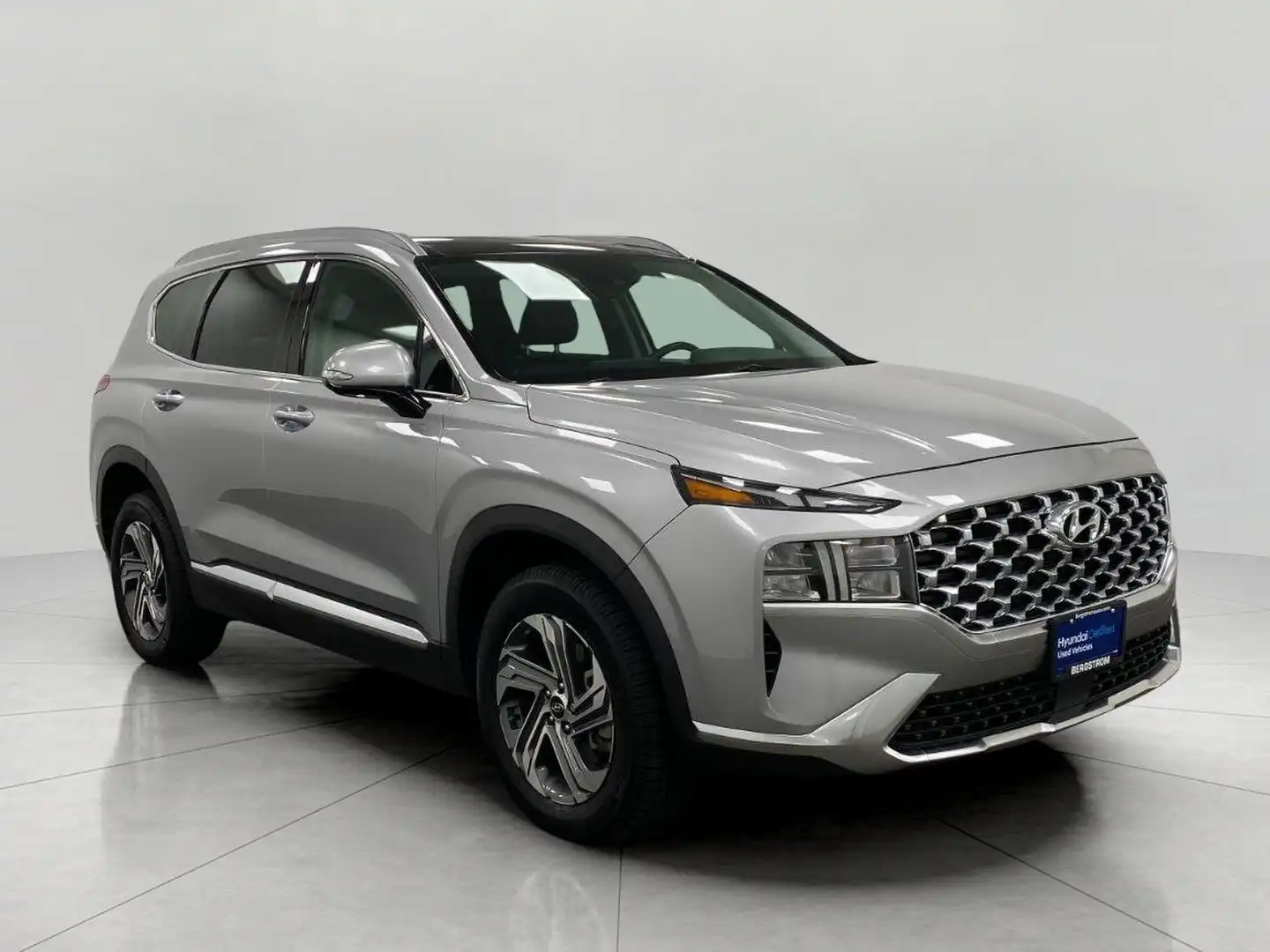 2023 Hyundai Santa Fe SEL 2.5 AWD's photo