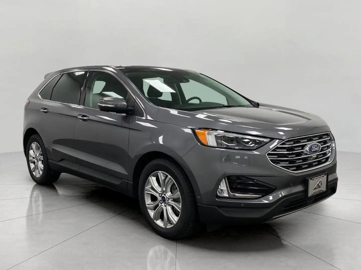 2021 Ford Edge Titanium AWD's photo