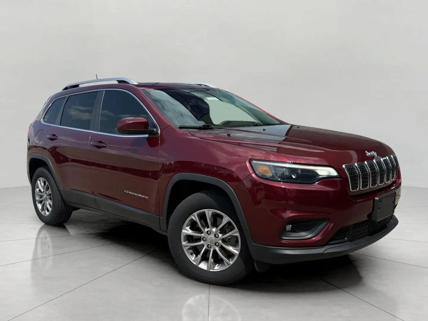 2019 Jeep Cherokee Latitude Plus 4X4's photo