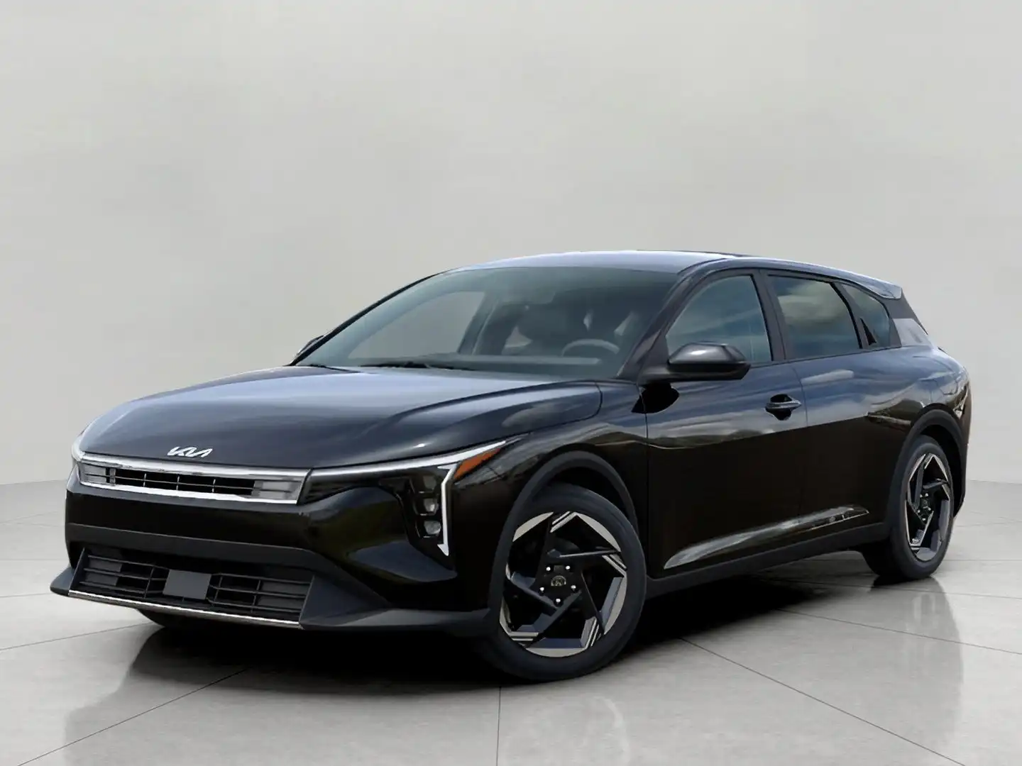 2026 Kia K4 EX AT Hatchback's photo