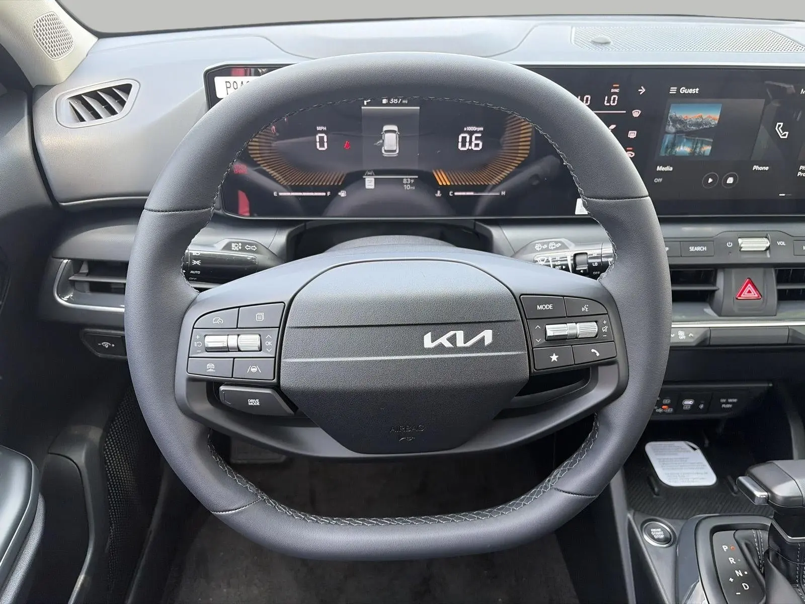 2026 Kia K4 EX AT Hatchback photo 5