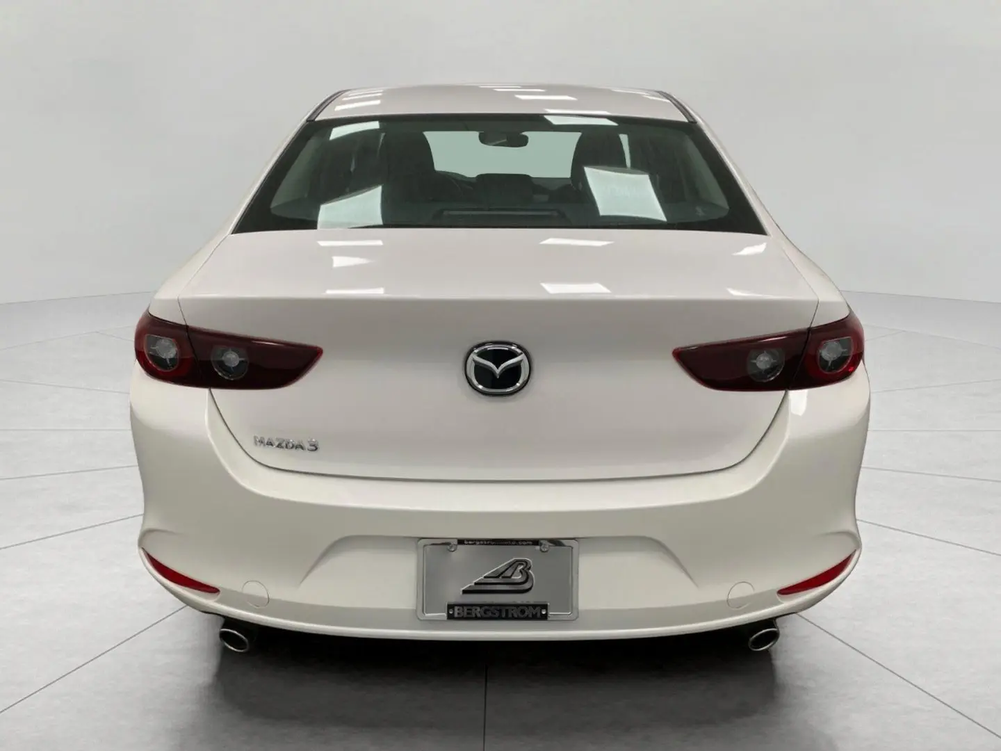 2026 Mazda CX-3 Preferred AT 4-Door SKYACTIV photo 4