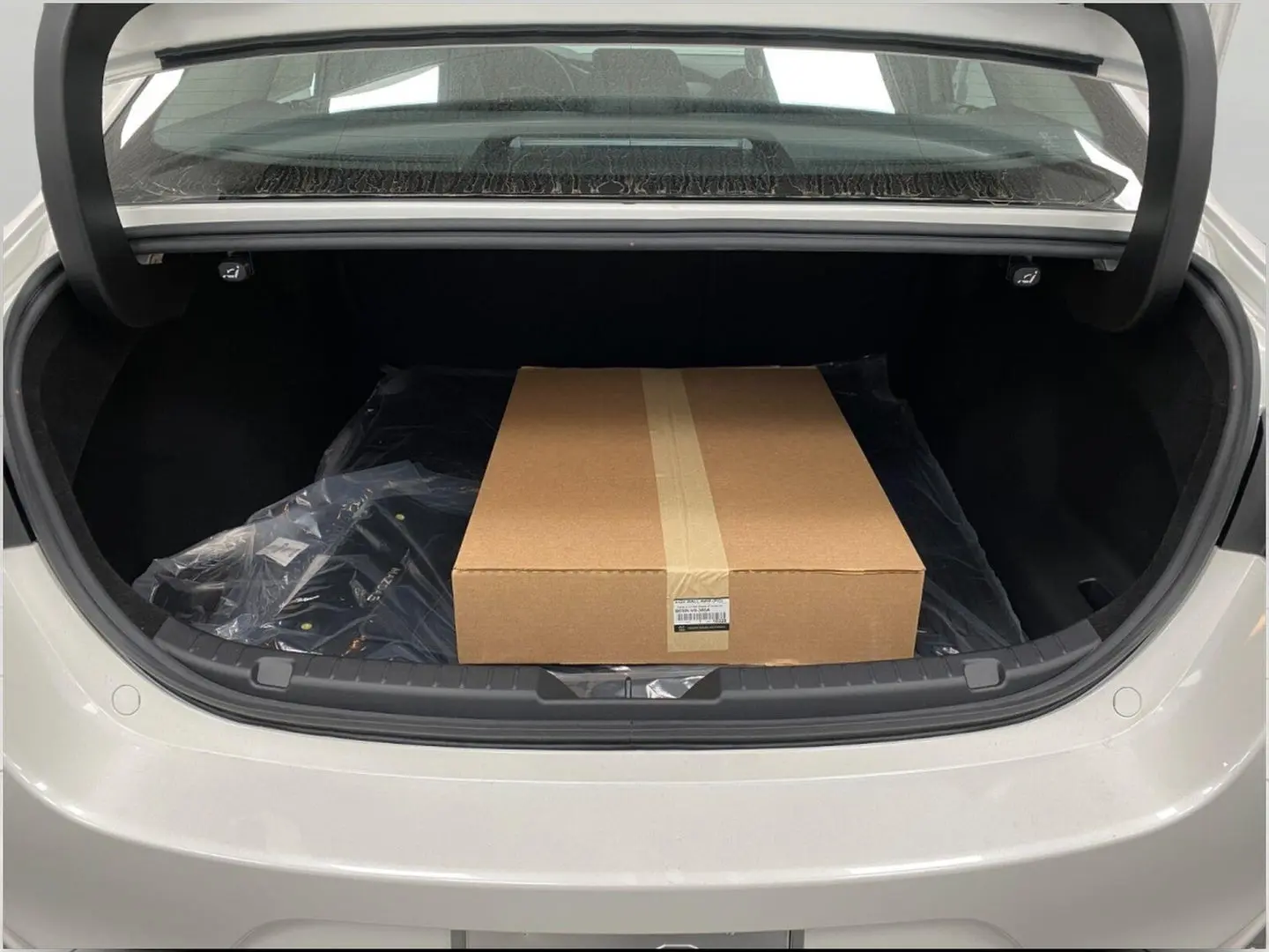 2026 Mazda CX-3 Preferred AT 4-Door SKYACTIV photo 5