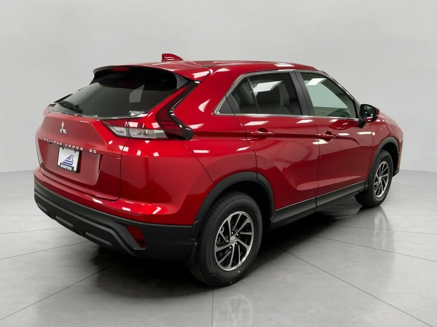 2026 Mitsubishi Eclipse Cross ES S-AWC photo 3