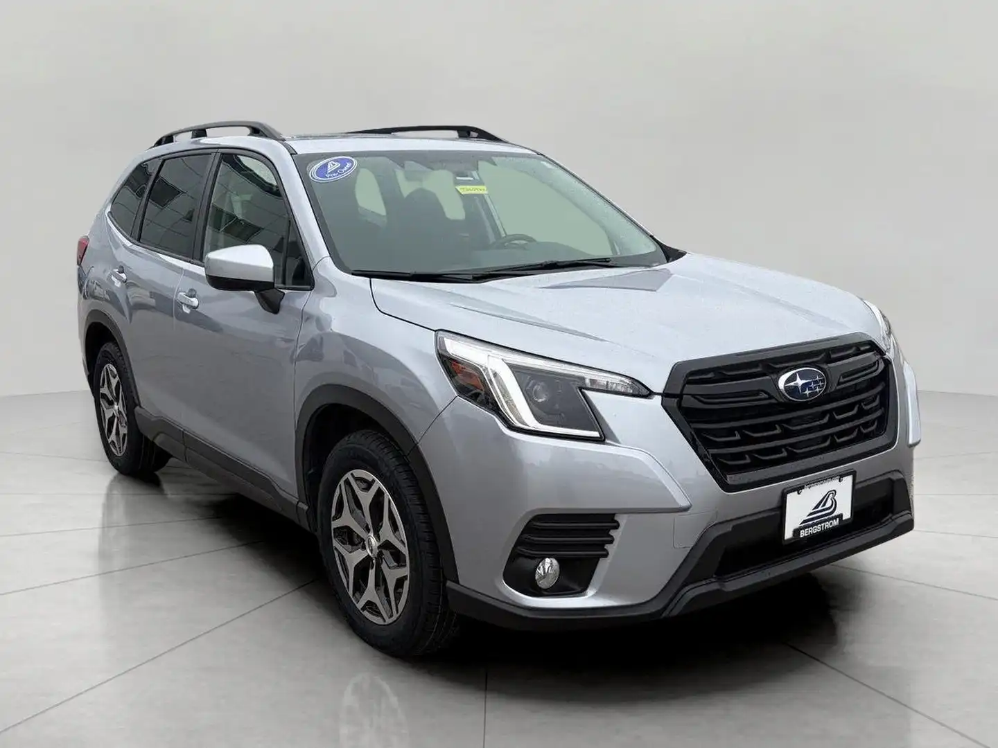 2023 Subaru Forester Premium's photo