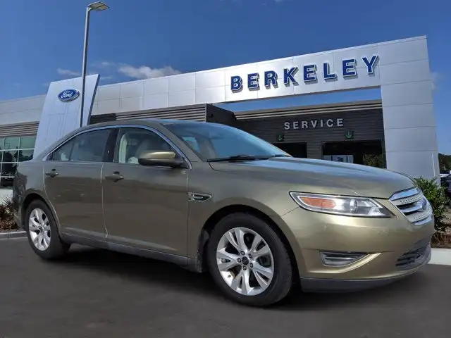 2012 Ford Taurus SEL FWD's photo