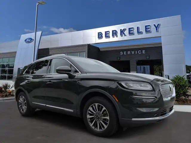 2023 Lincoln Nautilus FWD's photo