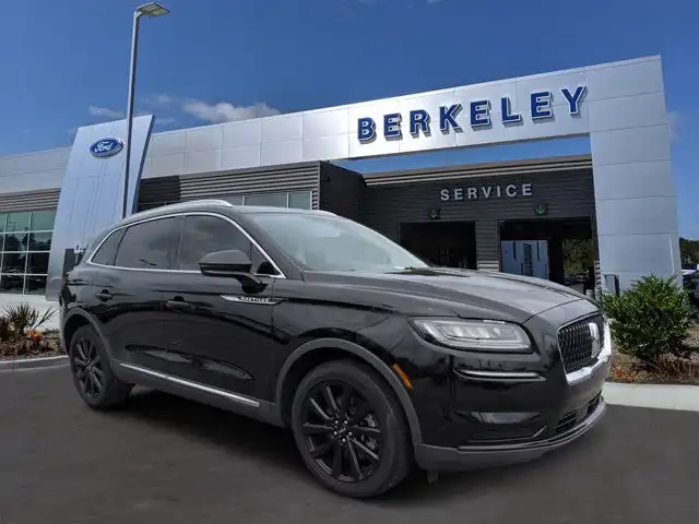 2023 Lincoln Nautilus Reserve FWD's photo