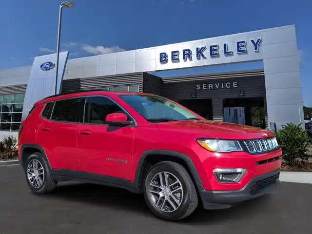 2018 Jeep Compass Sun & Wheel's photo