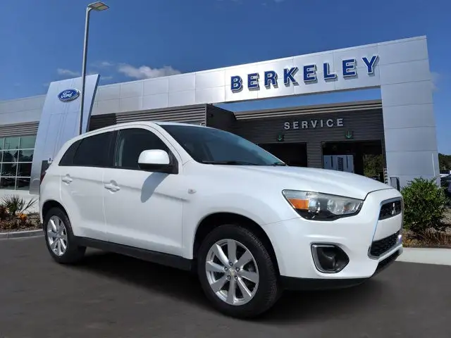 2015 Mitsubishi Outlander Sport 2.0 ES AWC CVT's photo