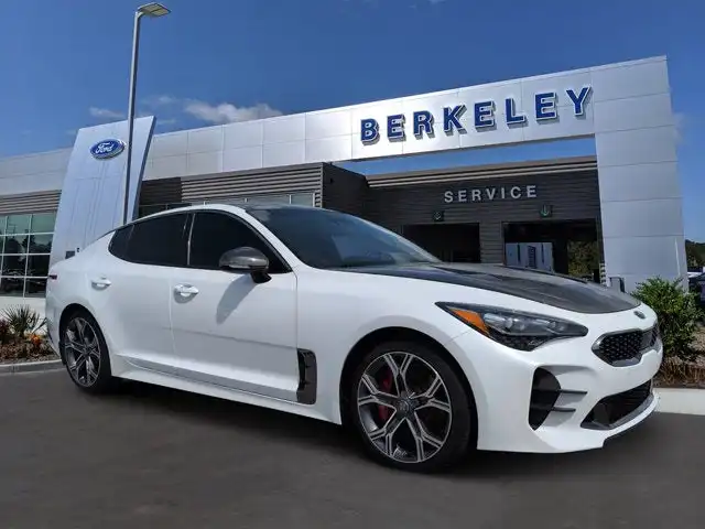 2021 Kia Stinger GT1's photo