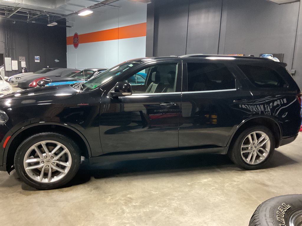 2023 Dodge Durango GT Plus AWD photo 3