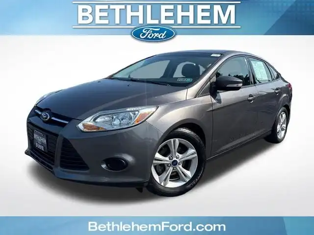 2014 Ford Focus Sedan SE's photo