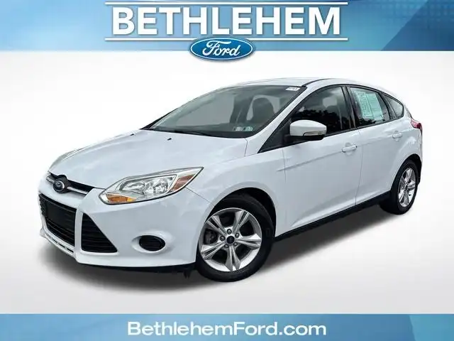 2014 Ford Focus SE Hatchback 5-Door's photo