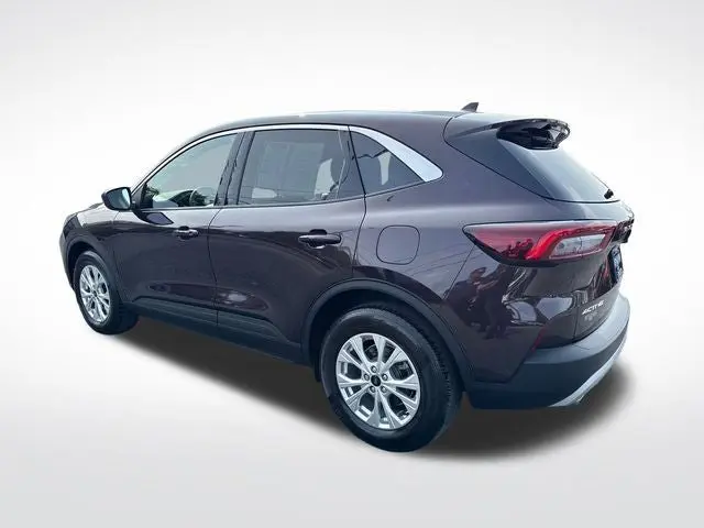 2023 Ford Escape Active AWD photo 3