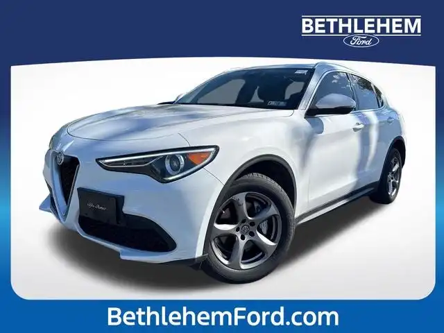 2021 Alfa Romeo Stelvio AWD's photo