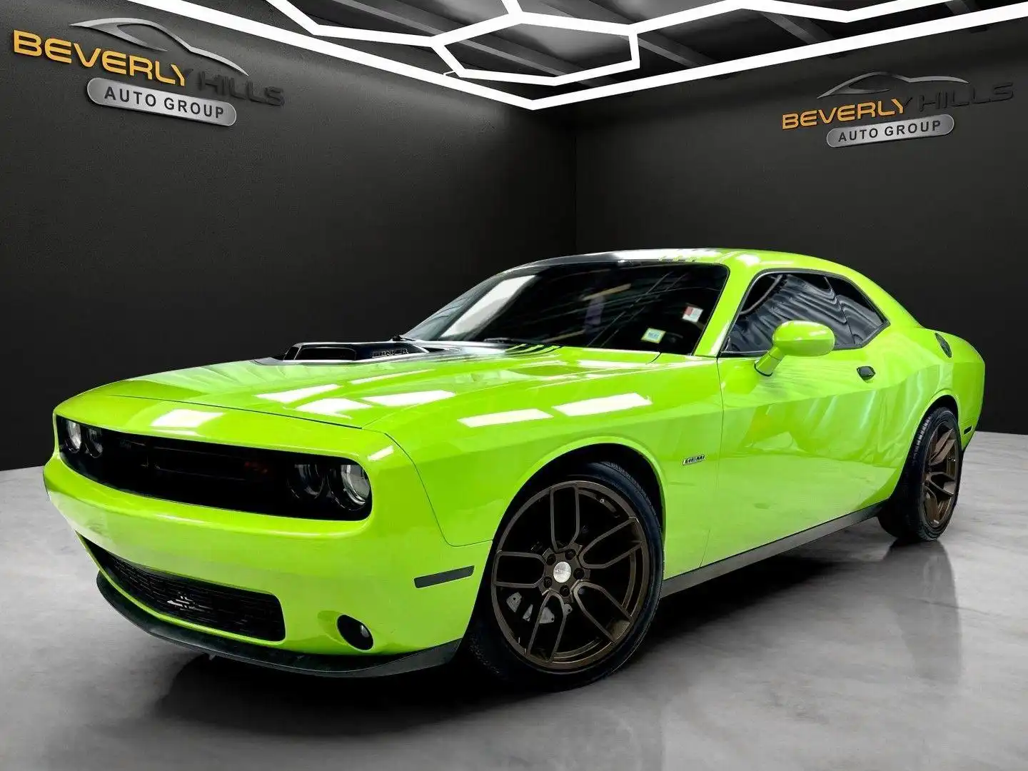 2015 Dodge Challenger R/T Plus Shaker's photo