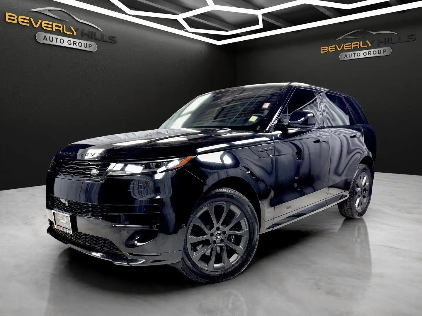 2024 Land Rover Range Rover Sport P400 MHEV Dynamic SE's photo