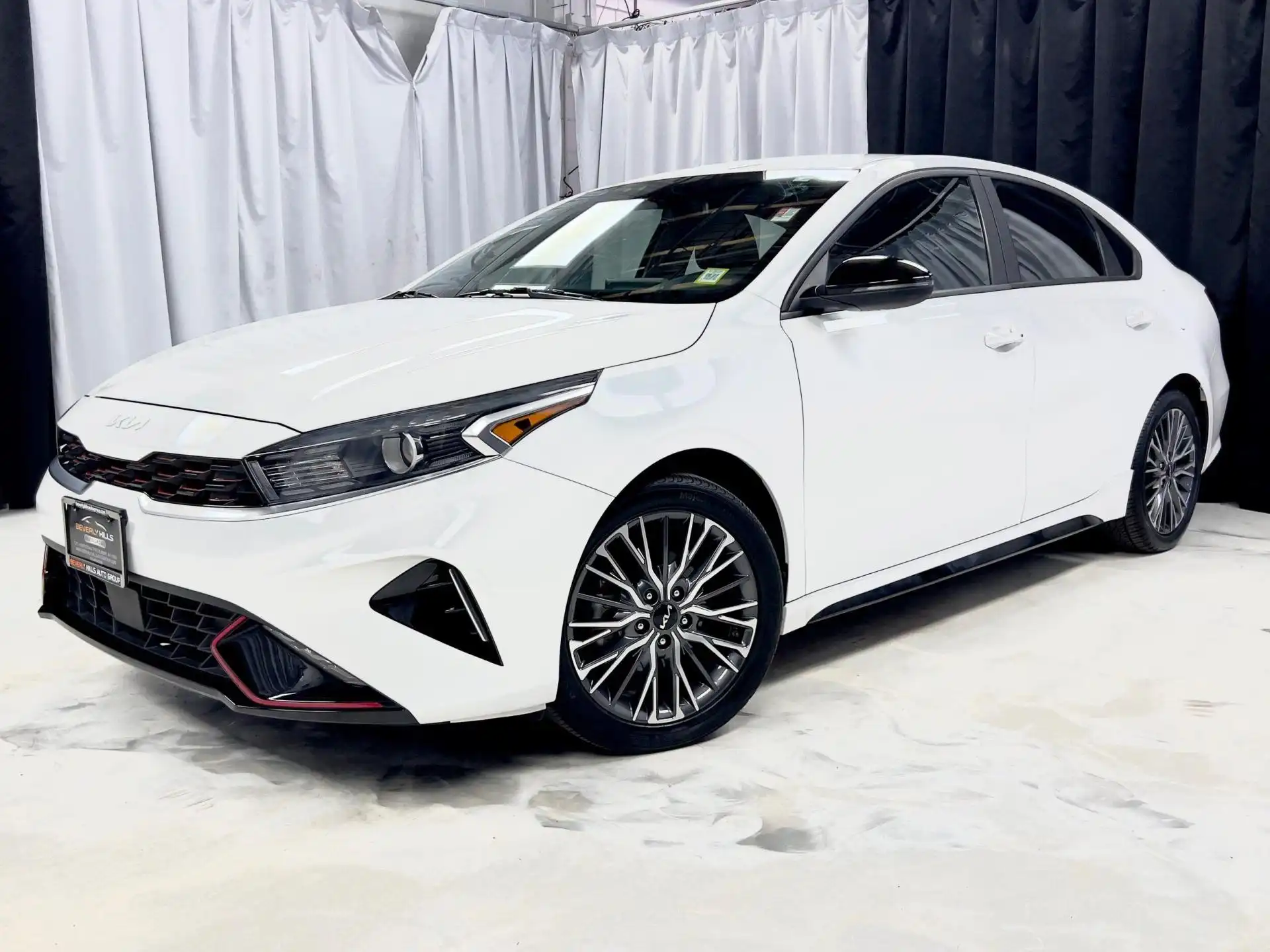 2022 Kia Forte GT-Line Auto's photo