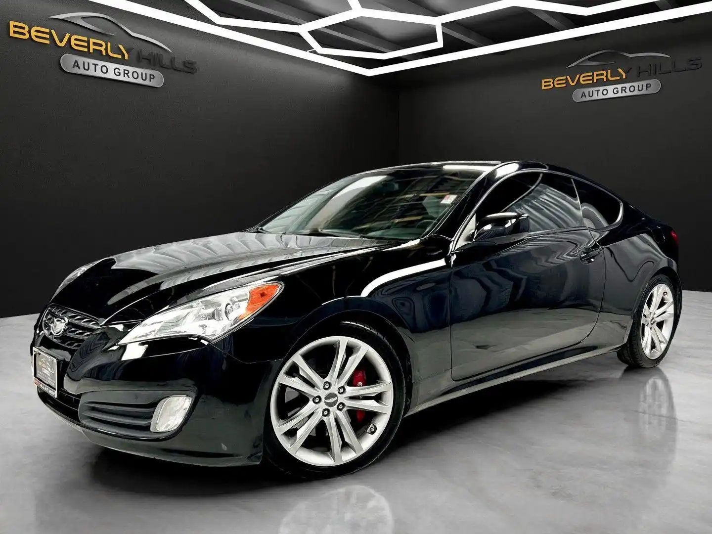 2011 Hyundai Genesis Coupe 3.8 R-Spec's photo