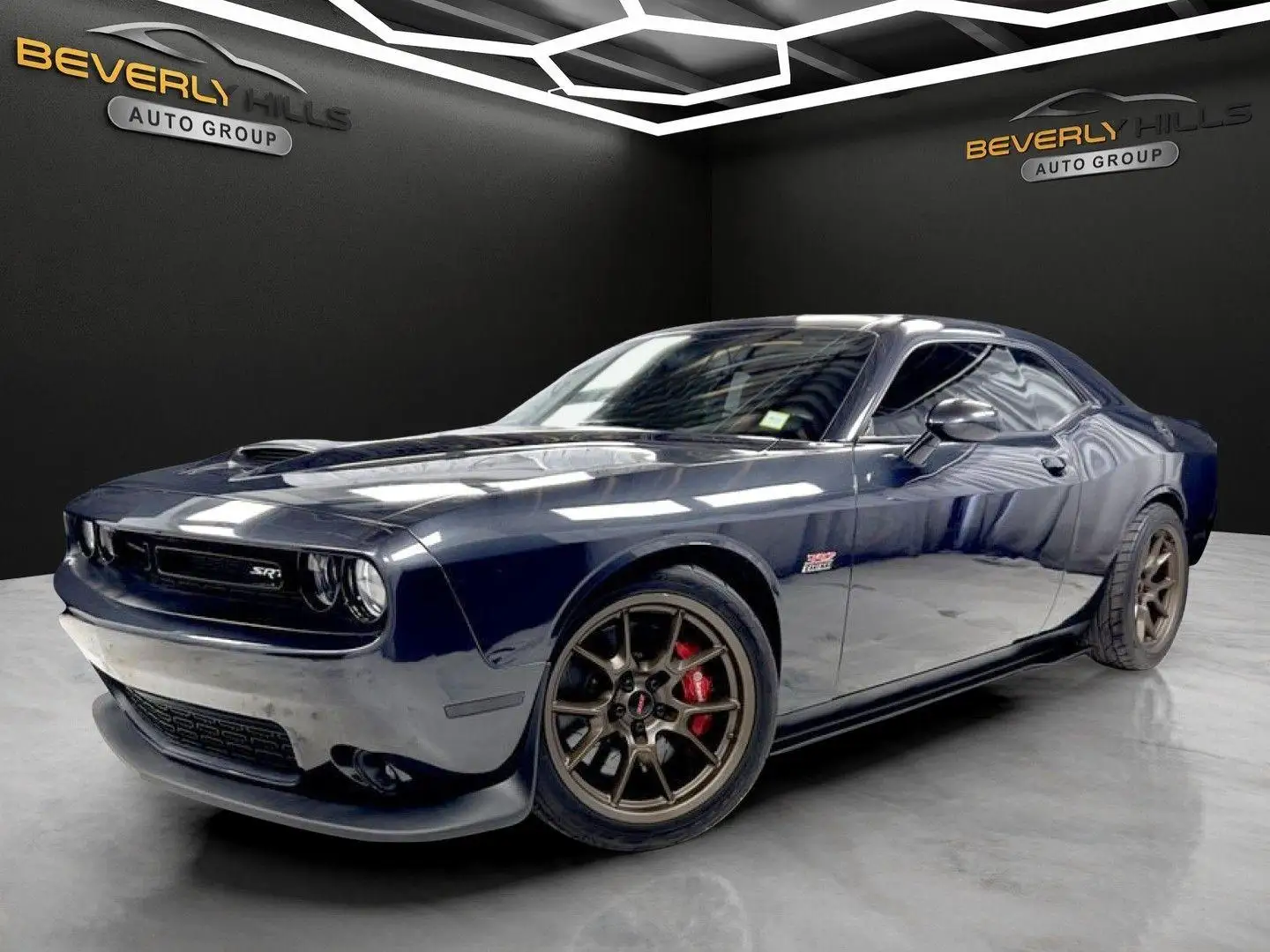 2017 Dodge Challenger SRT 392 photo 1