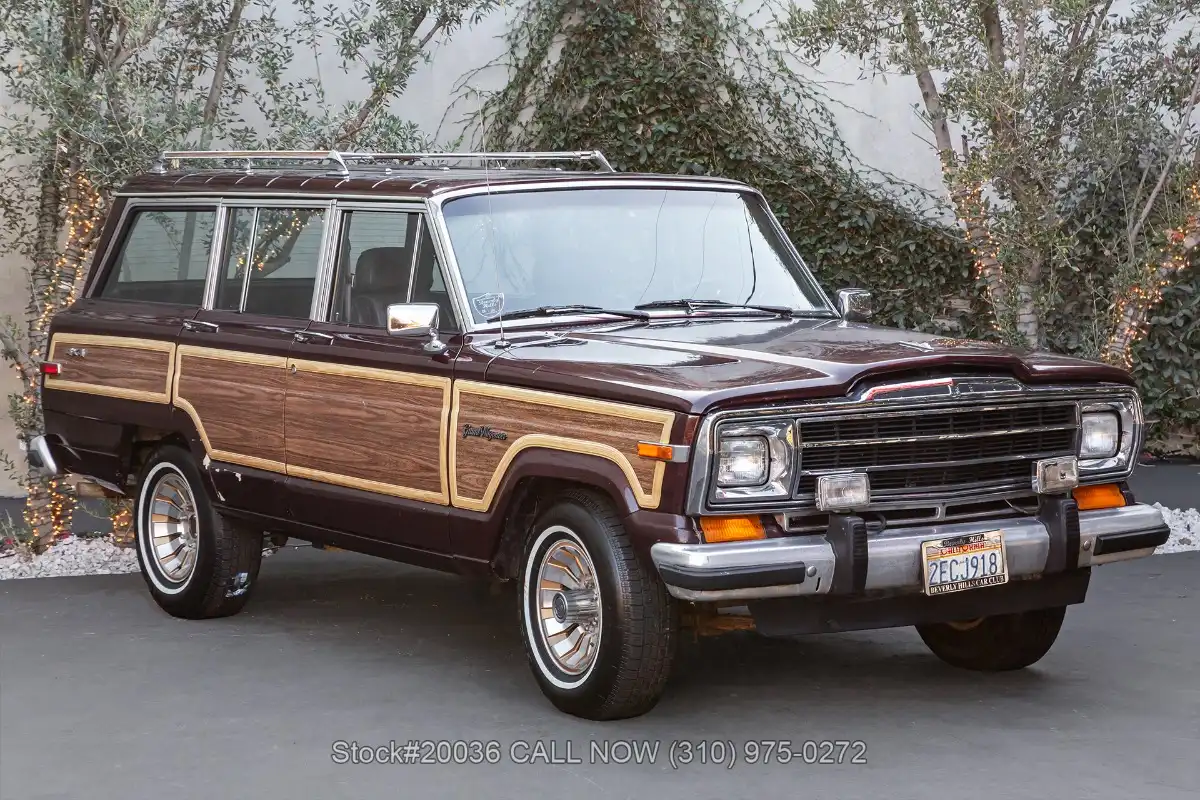 1987 Jeep Grand Wagoneer's photo