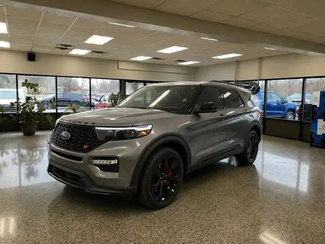 2023 Ford Explorer ST 4WD's photo