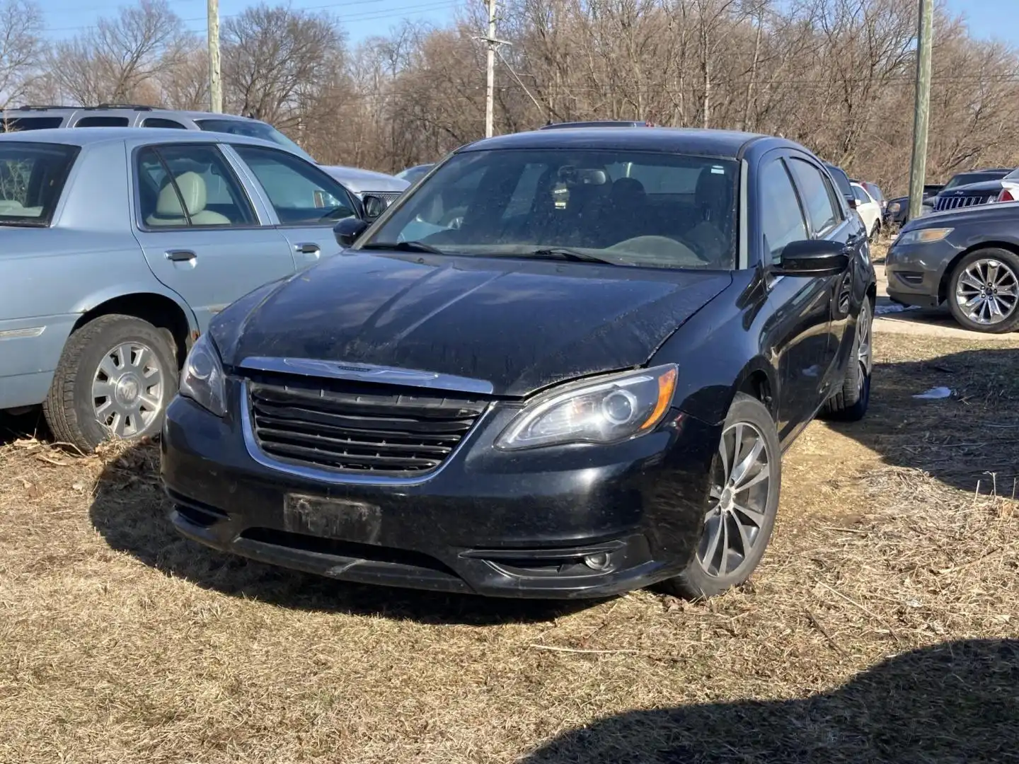 2014 Chrysler 200 Touring's photo