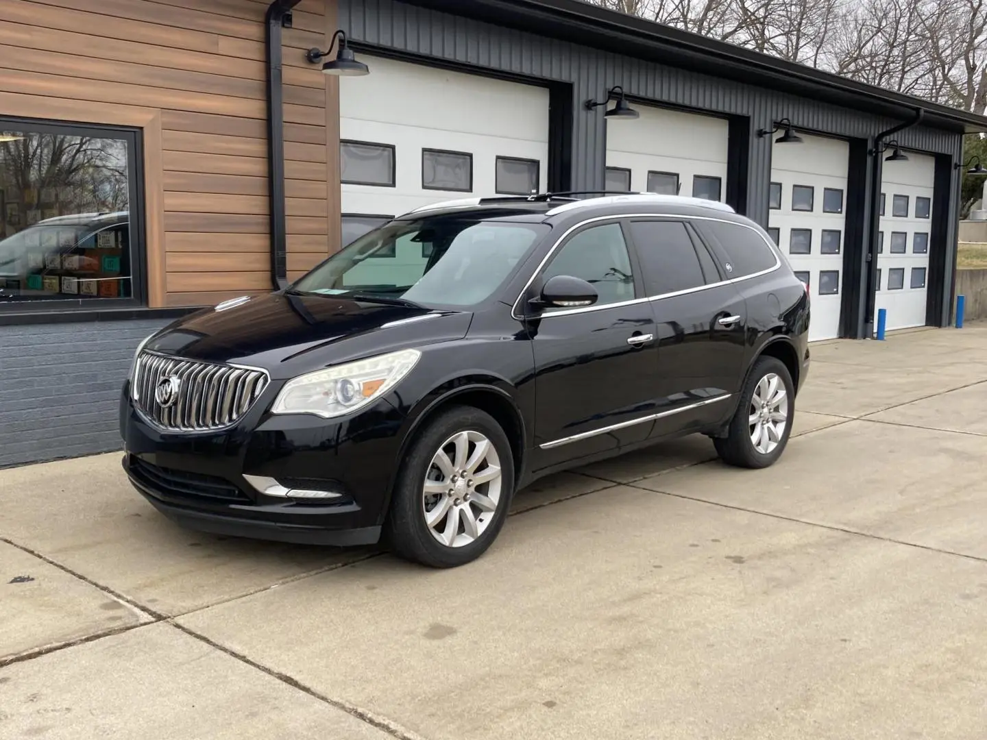 2016 Buick Enclave Premium AWD photo 4