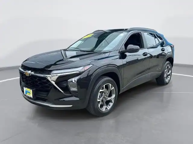 2024 Chevrolet Trax LT's photo