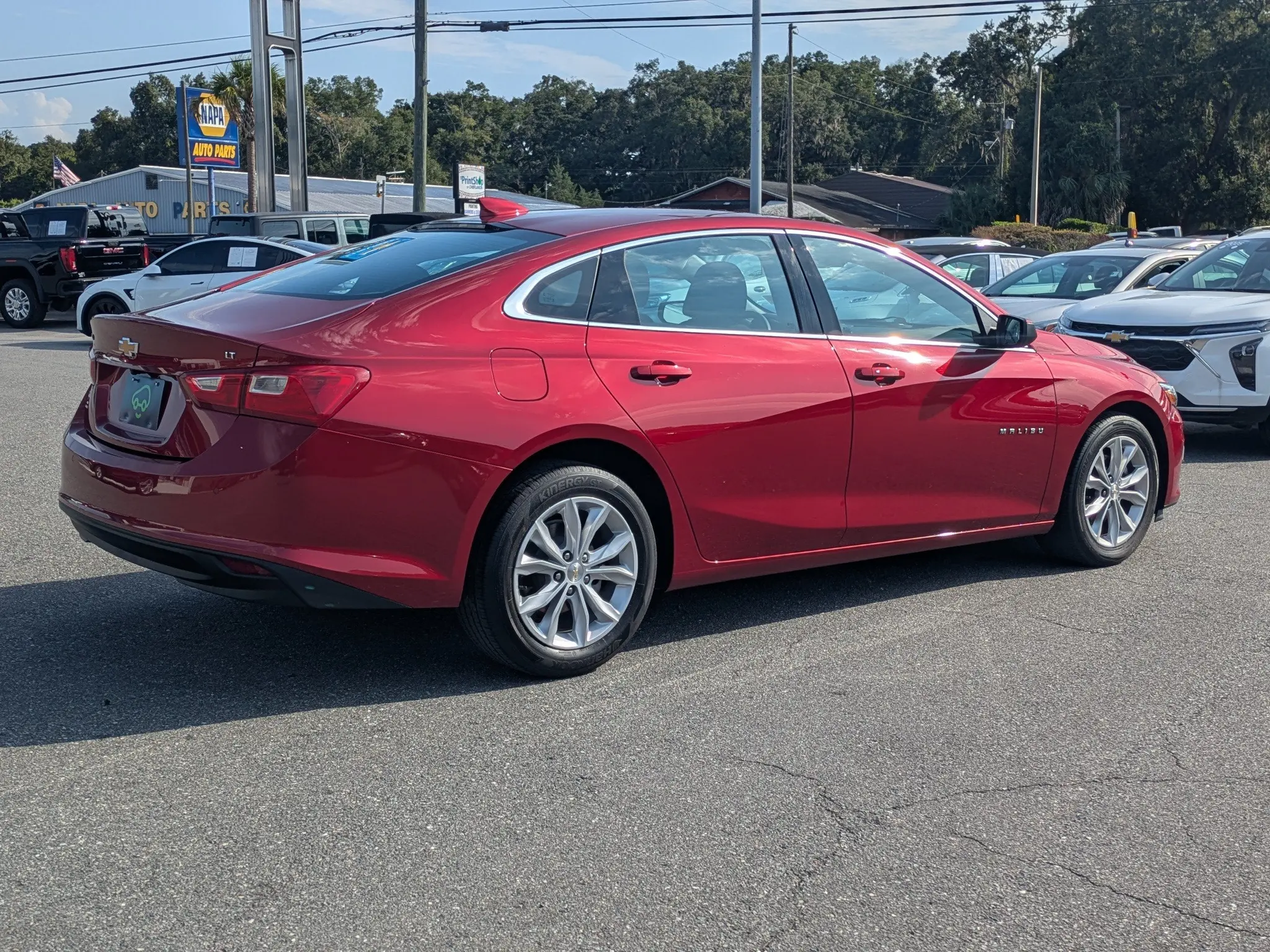 2025 Chevrolet Malibu 1LT photo 4